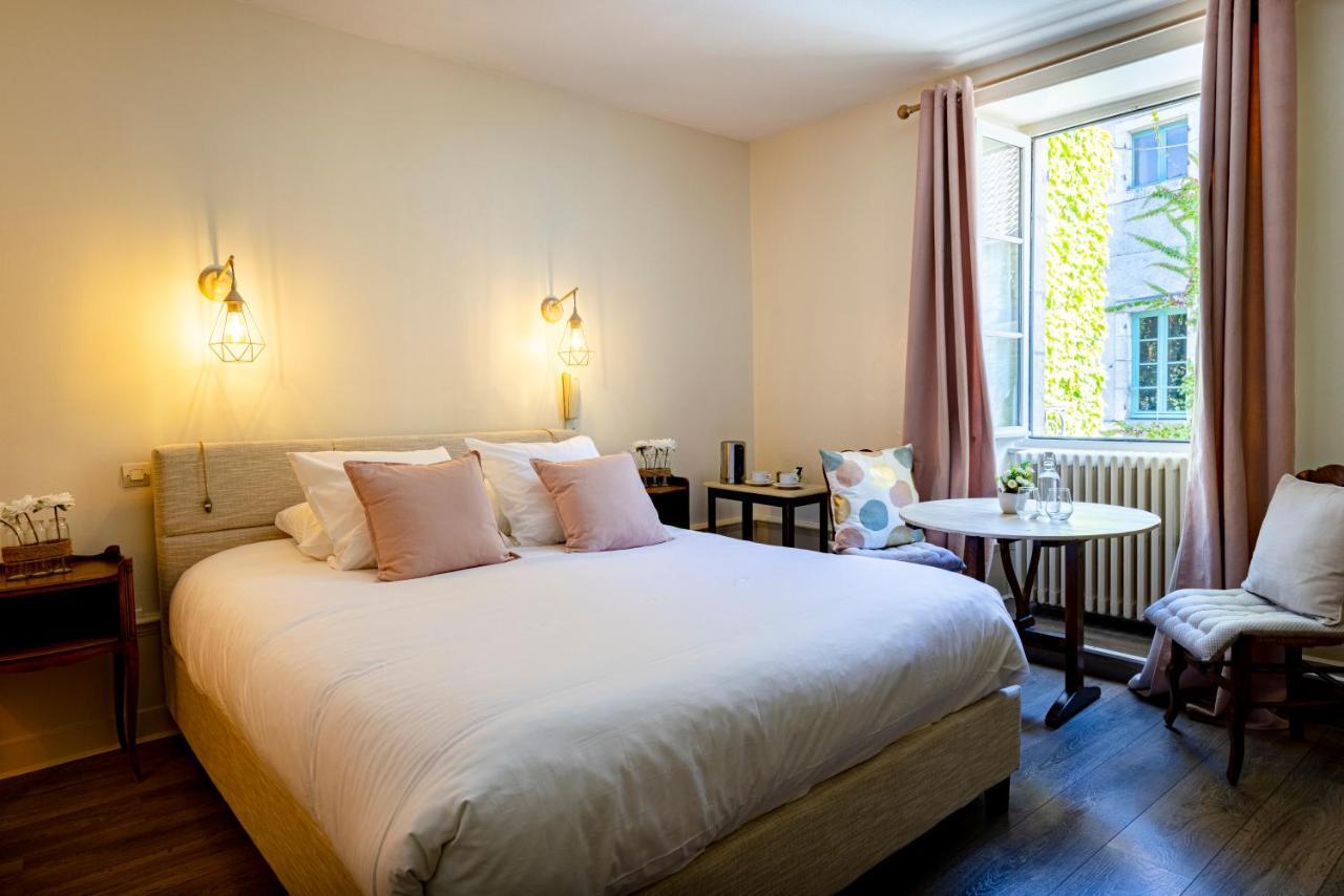 Logis Relais De La Source Saint-Seine-lʼAbbaye